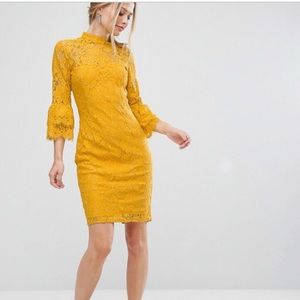 Midi lace dress with double frill sleeve