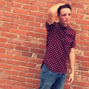 Meet your Posher, Kyle