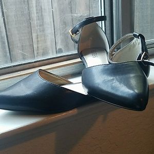 Designer flats, hardly worn