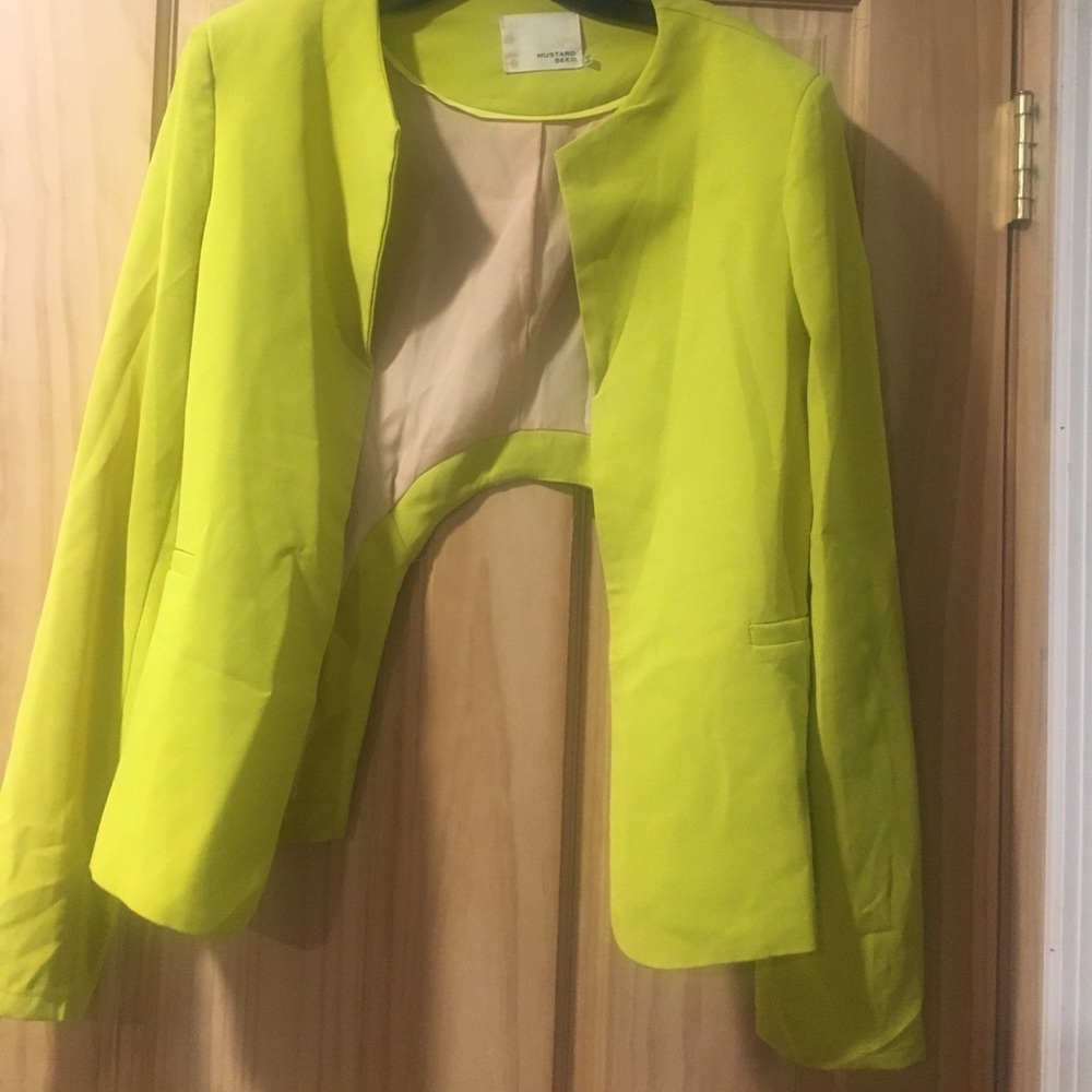 Citron colored cropped blazer