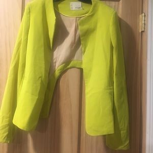 Citron colored cropped blazer