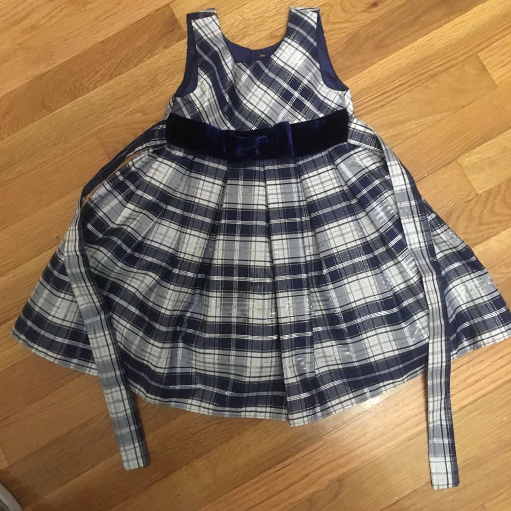 Holiday dress