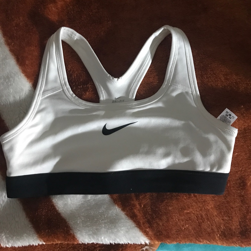 Nike sports bra