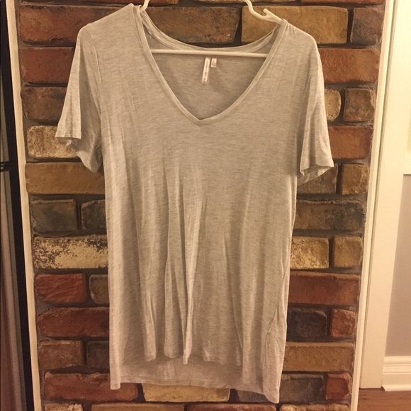 Banana Republic Tops - Banana Republic T-shirt