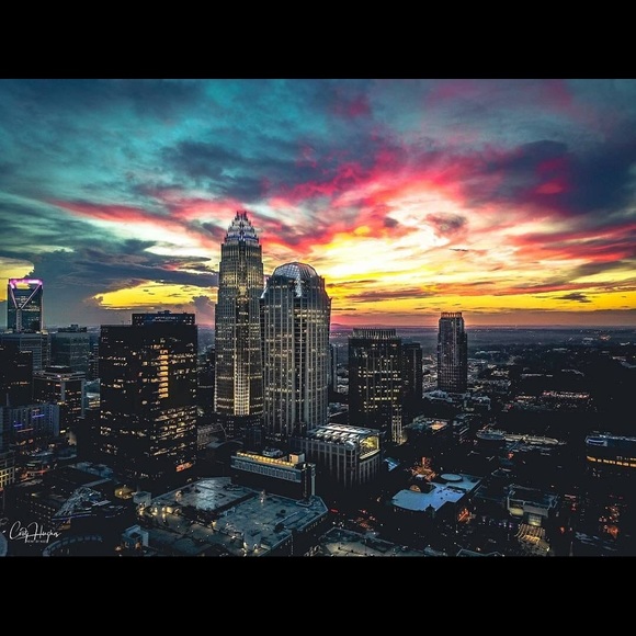 Meet your Posher, Jennifer - Picture 1 of 1