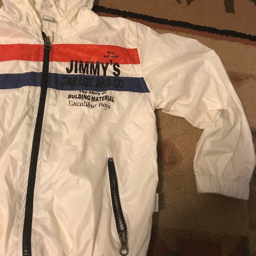 Boys rain jacket!! - Picture 2 of 5