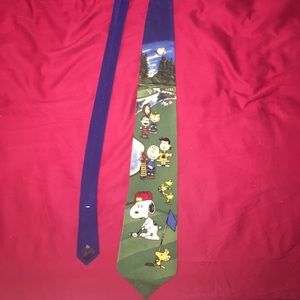Peanuts, Birdie On The Green Tie