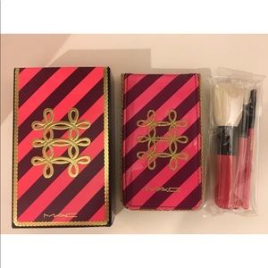 MAC M.A.C Nutcracker Sweet Essential Brush Kit