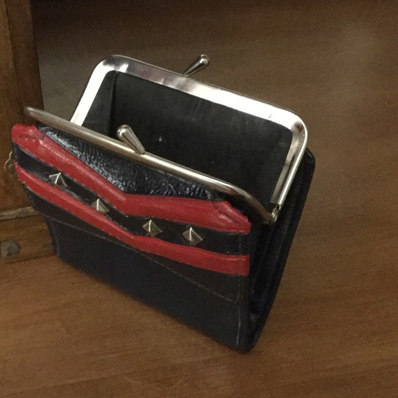 👛VINTAGE PIN UP WALLET👛 - Picture 3 of 4