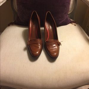 Beautiful leather loafer heel shoes