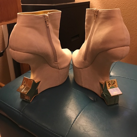 Liliana platform star booties - Picture 2 of 4