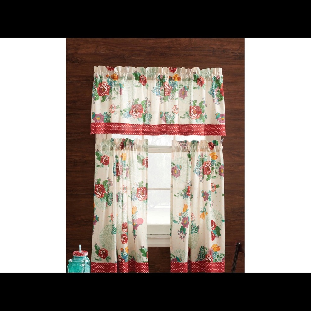 Pioneer Women Curtains