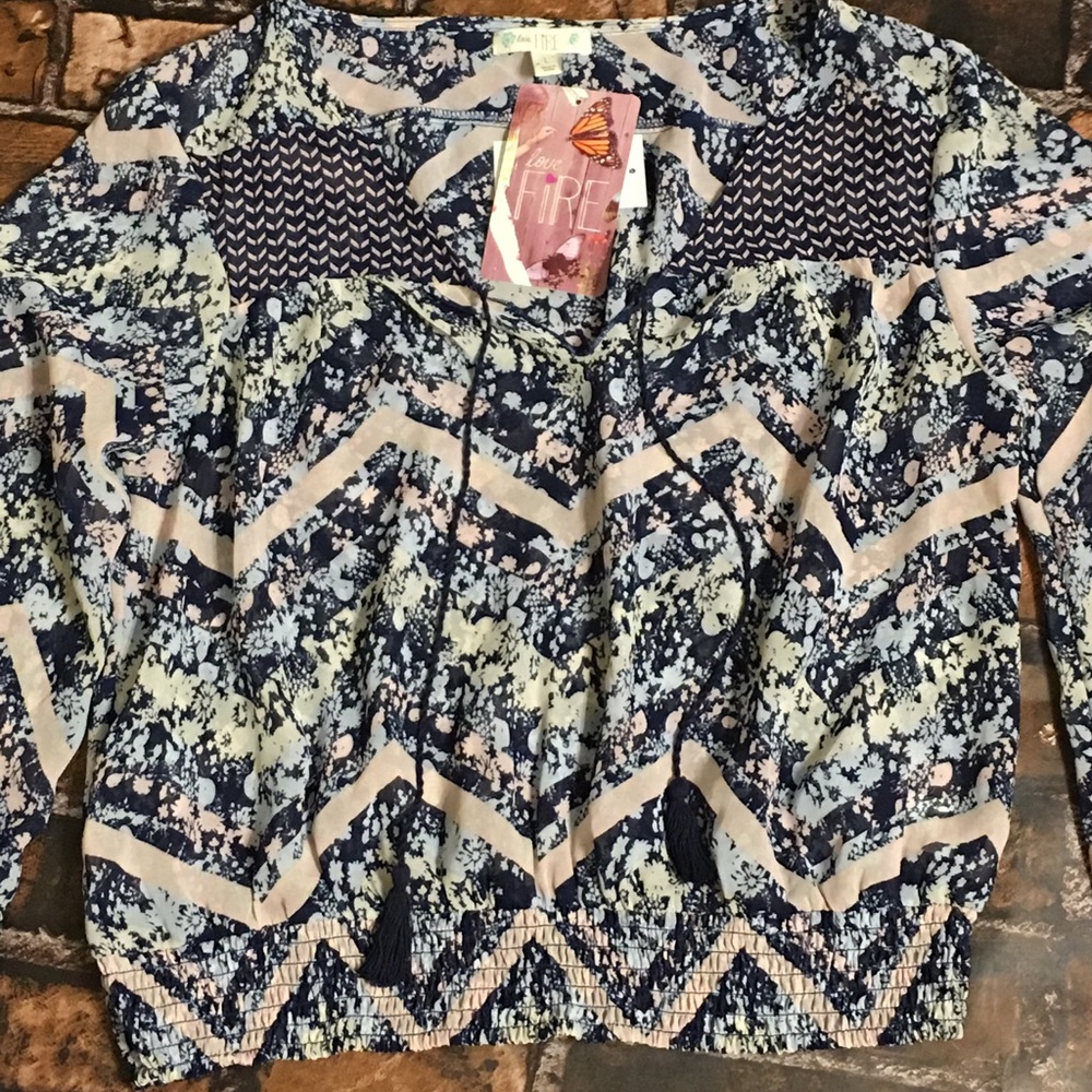 🔥Love Fire Floral Top NWT