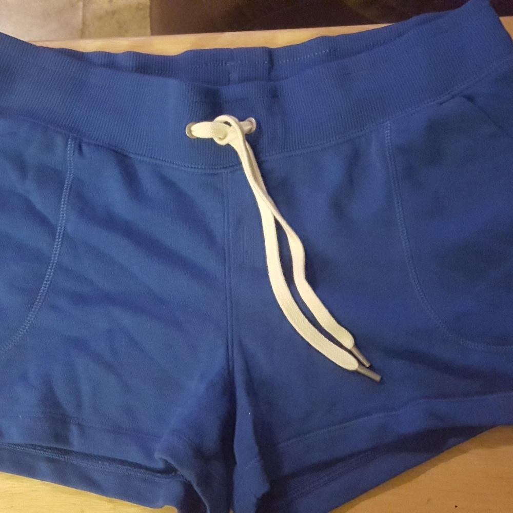 Under Armor loose shorts