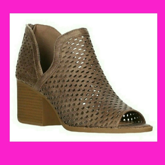 🍍PEEP TOE BOOTIES🌴 - Picture 3 of 5