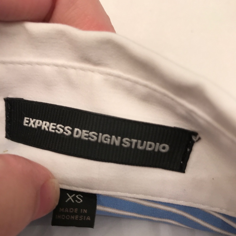 Express women’s button down - Picture 2 of 2