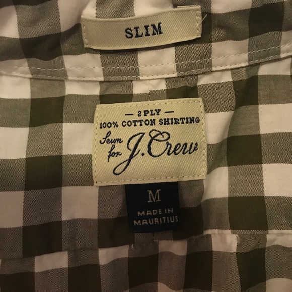 J. Crew - button down - long sleeve - slim fit - Picture 2 of 4