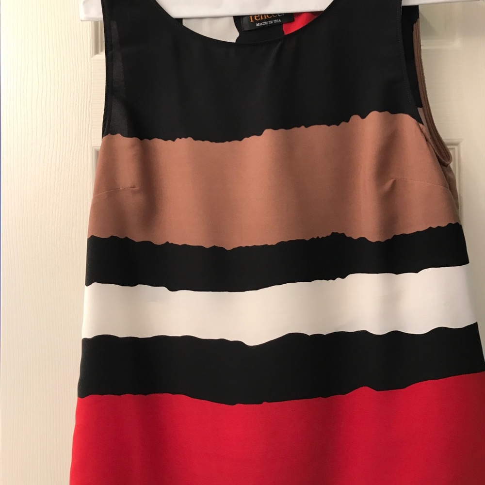 Color block sleeveless dress shirt