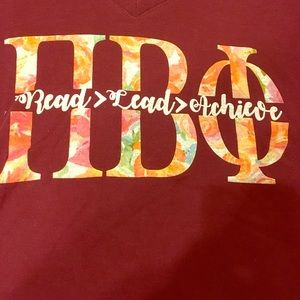 Pi phi Bella tee