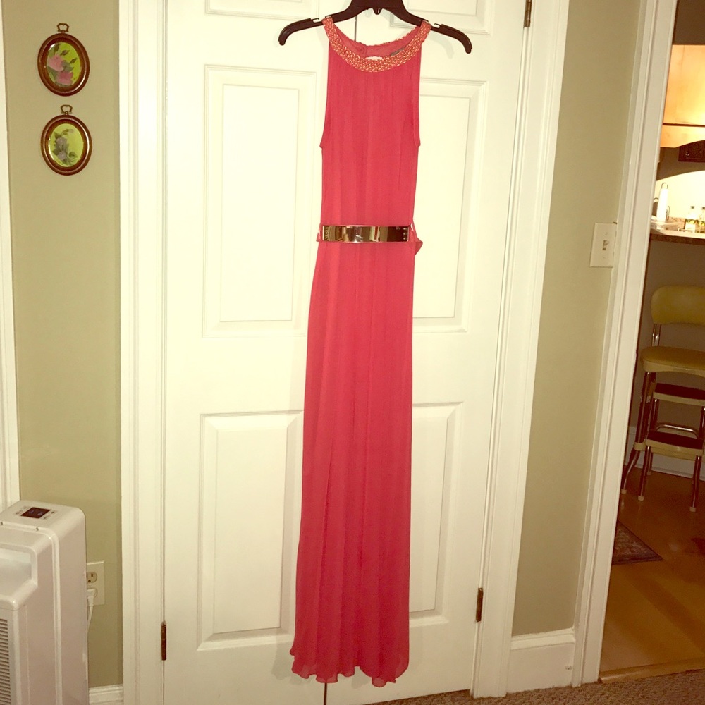 Fun maxi dress with belt