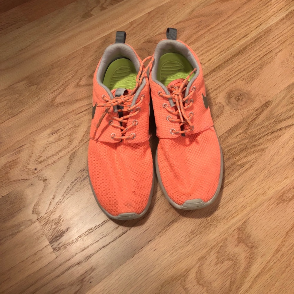 Nike Roshes