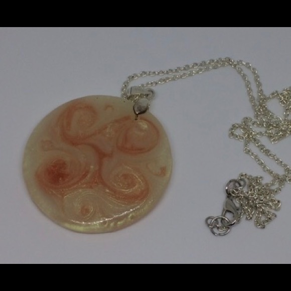 Necklace and earring set - Picture 2 of 5