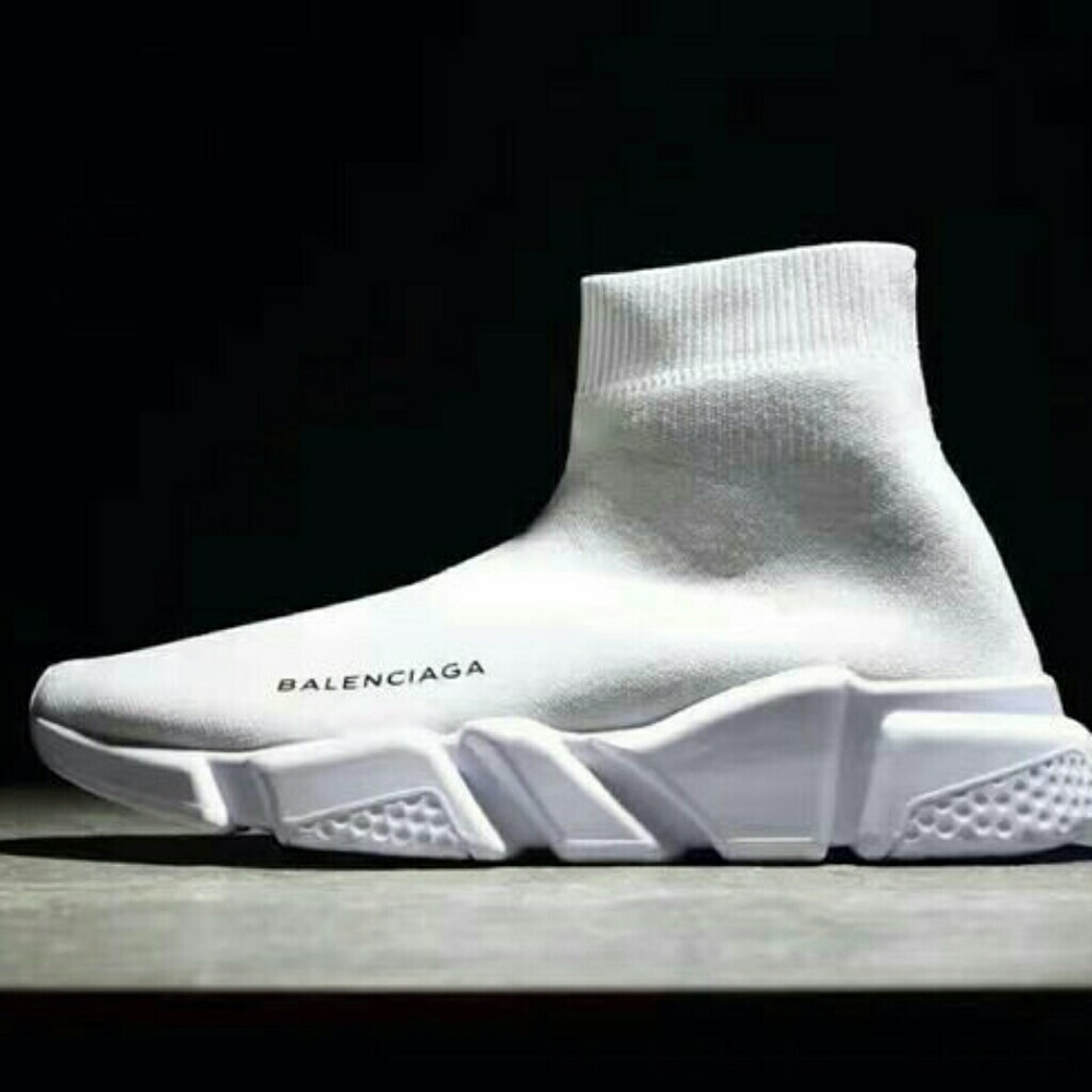 Futuristic running shoe