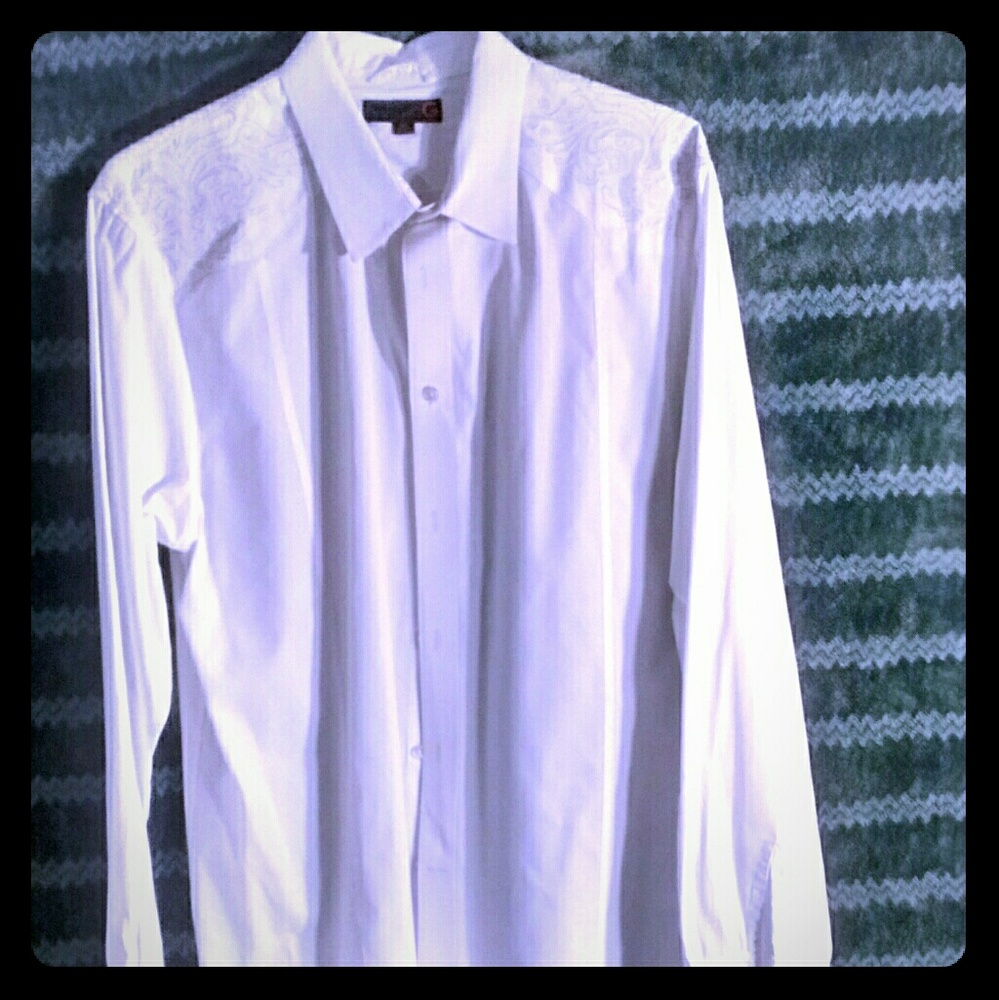 Guess Long Sleeve Button Up Shirt. Size XL
