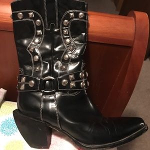 Cowboy boots with studs