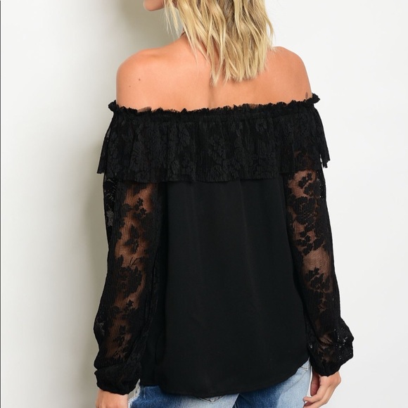 Basic Black Off the Shoulder Blouse - Picture 2 of 4
