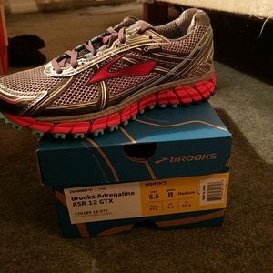Brooks Adrenaline ASR 12 GTX