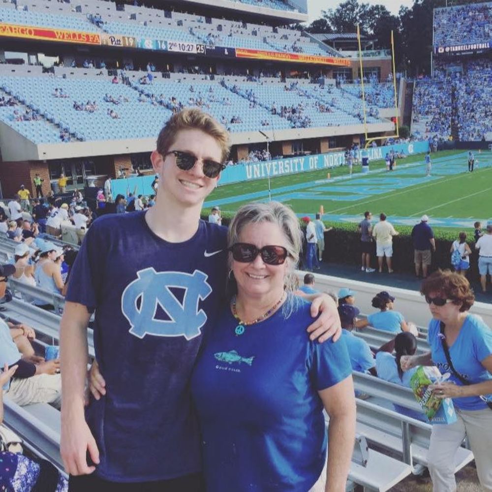 Meet your Posher, Max