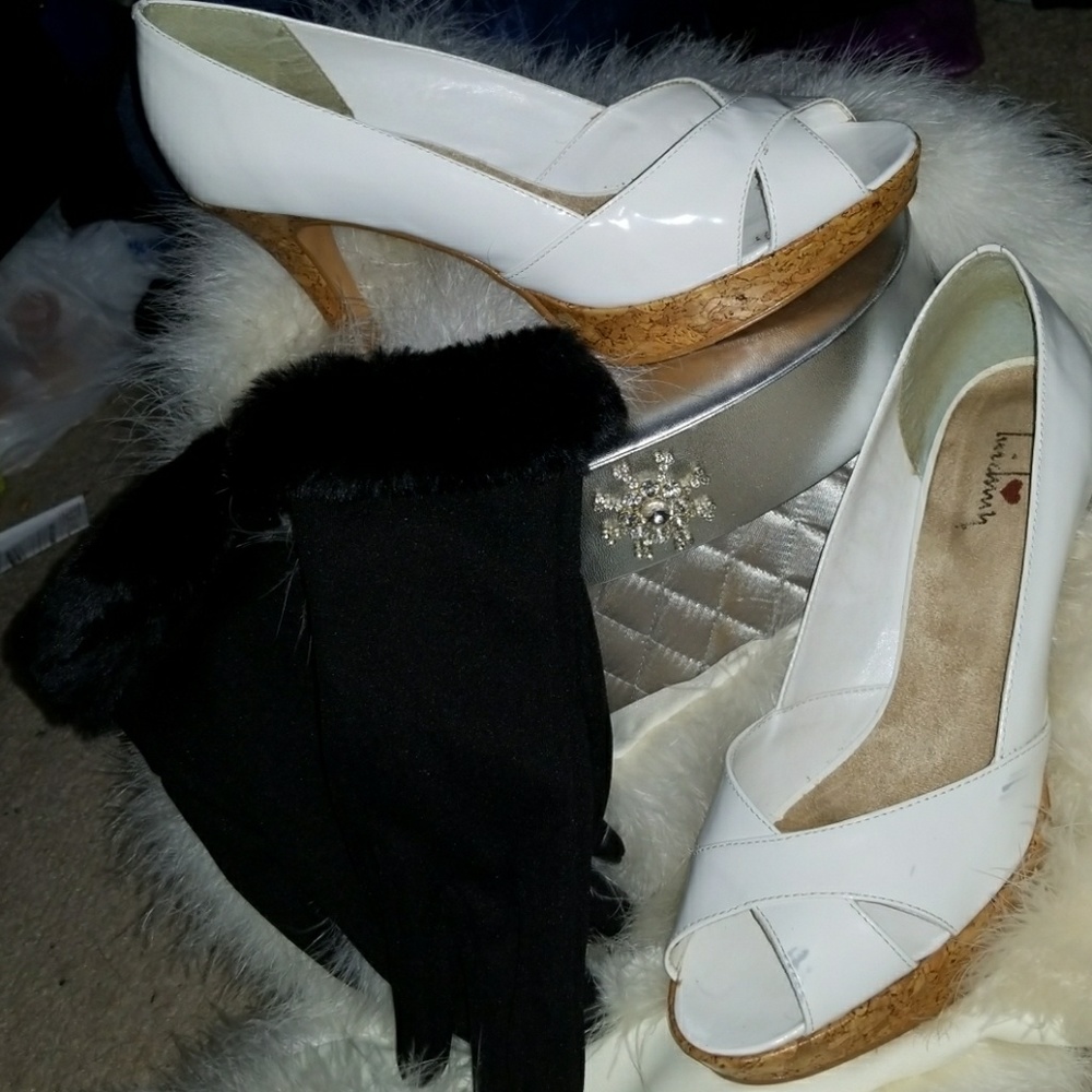 4" Snow White Heels