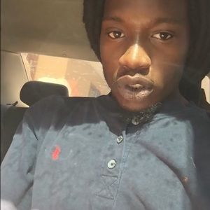 Meet your Posher, Luis