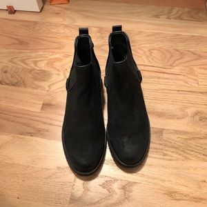 Steve Madden booties