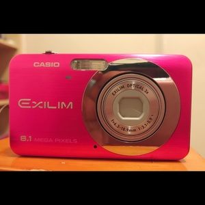 SOLD!! Pink Casio Exilim digital camera