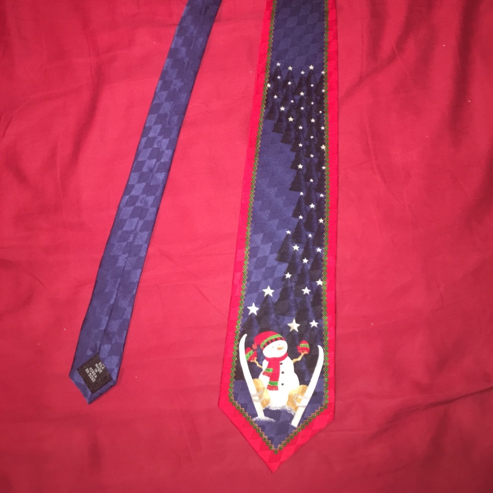 Skiing Snowman Tie