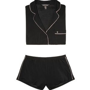 Victoria’s Secret Sleep Shirt & Shorts Set