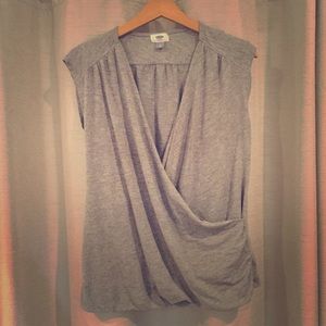 Old Navy top
