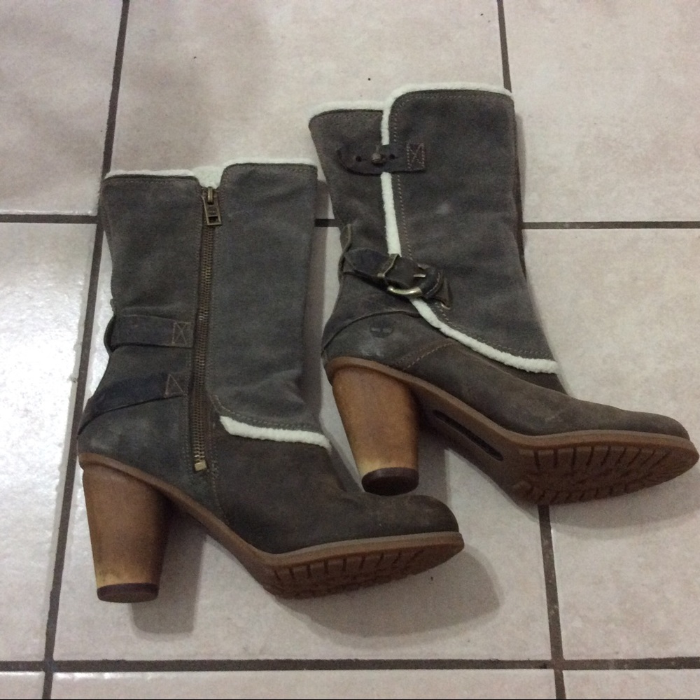 Timberland women's winter heels Boots Size 6