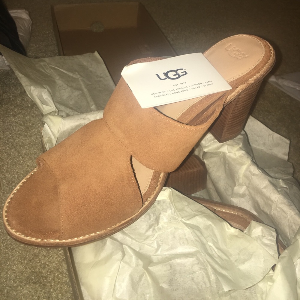 🎉FINAL PRICE🎉 Ugg women Celia heels