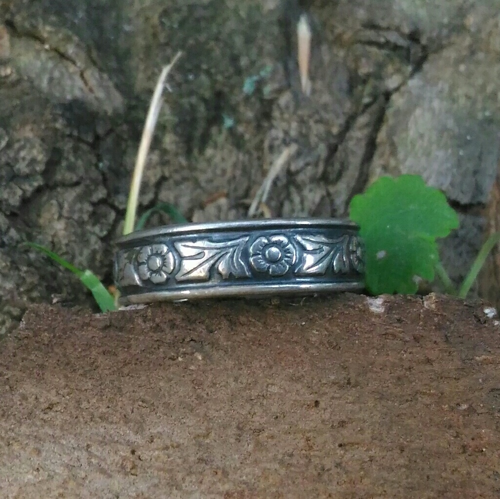 repousse sterling silver ring band