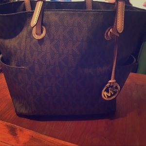 Michael Kors Tote