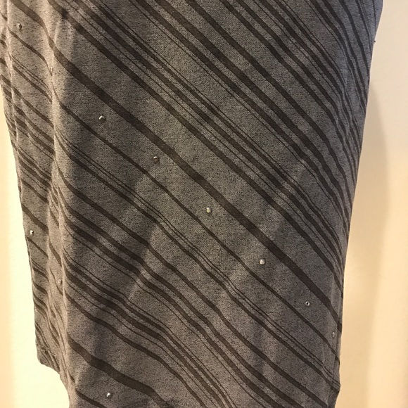 Express Skirt - Picture 3 of 4