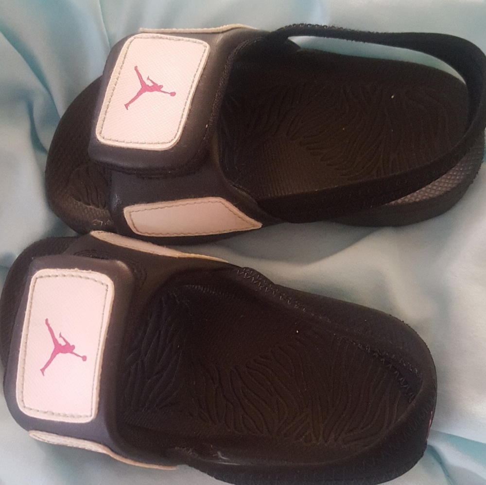 TODDLER GIRLS JORDAN SANDALS