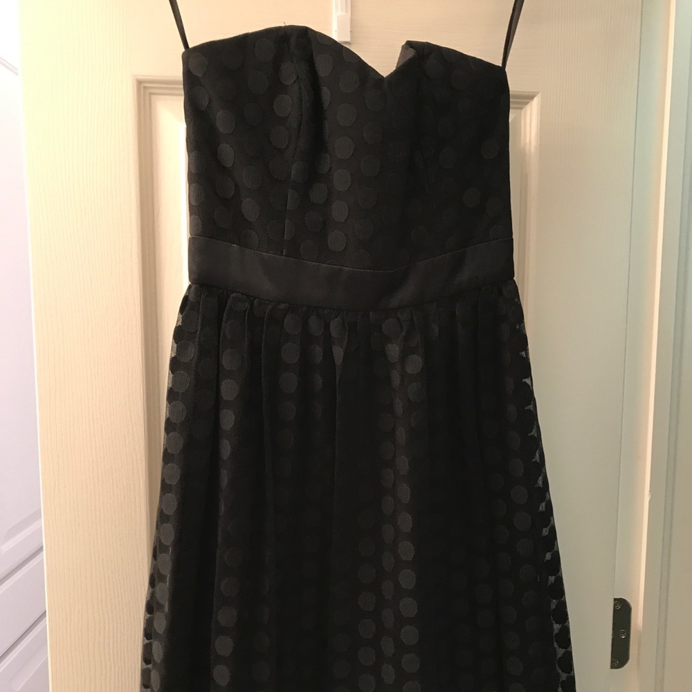 White House black market cocktail dress
