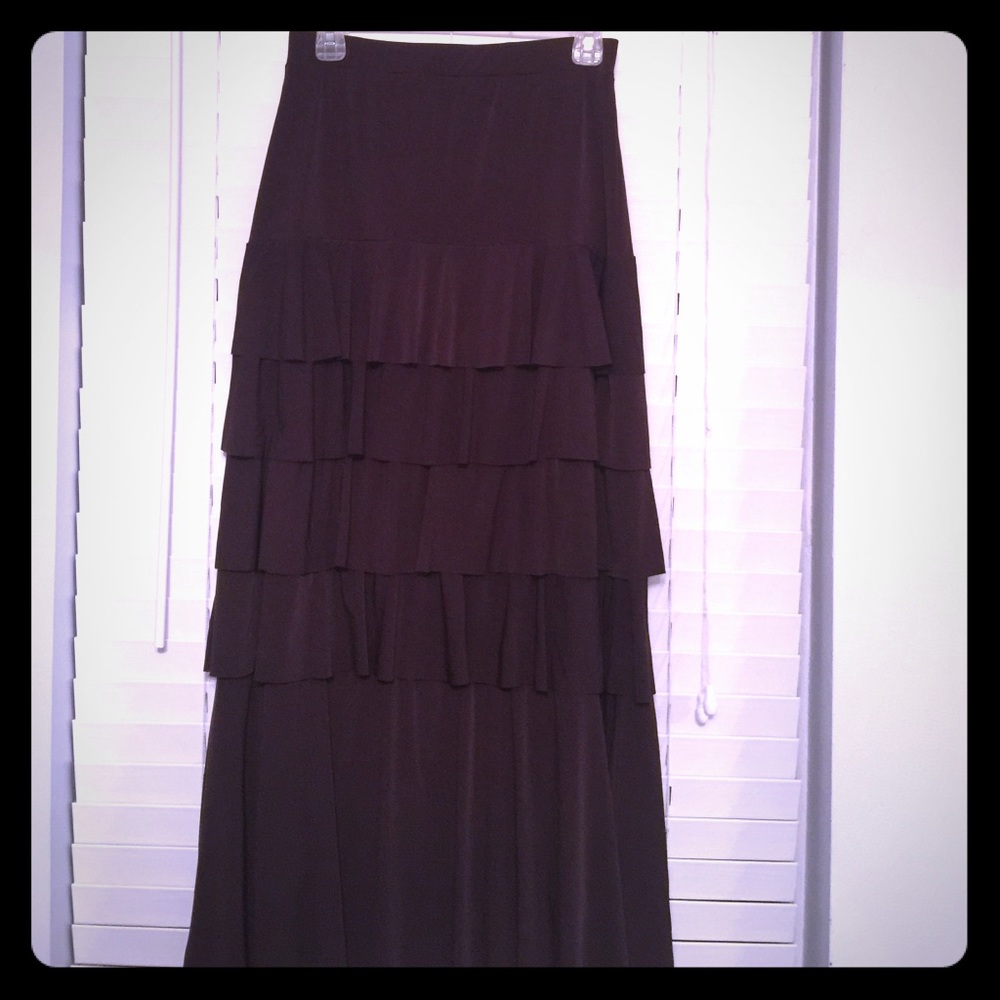 Beautiful Brown Ruffle Skirt🎀