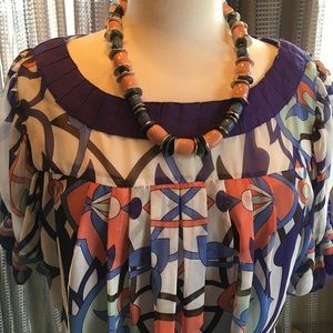 Nicole Miller art nouveau top w/ matching necklace