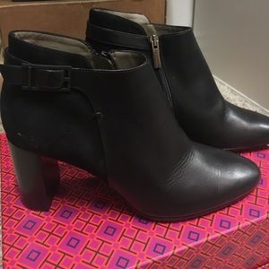 Aquatalia ankle boots