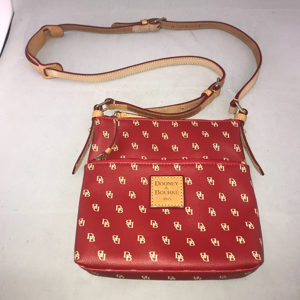 Dooney & Bourke Crossbody handbag leather
